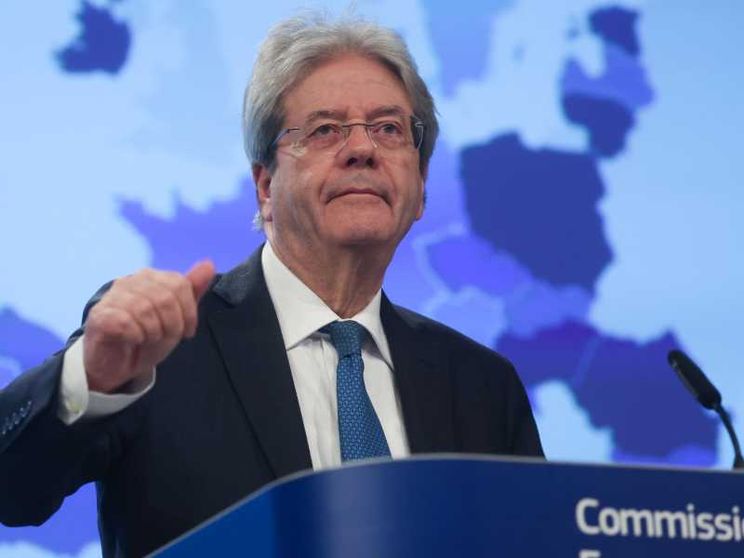 La crescita è più lenta del previsto: nell'Eurozona viaggia allo 0,8%