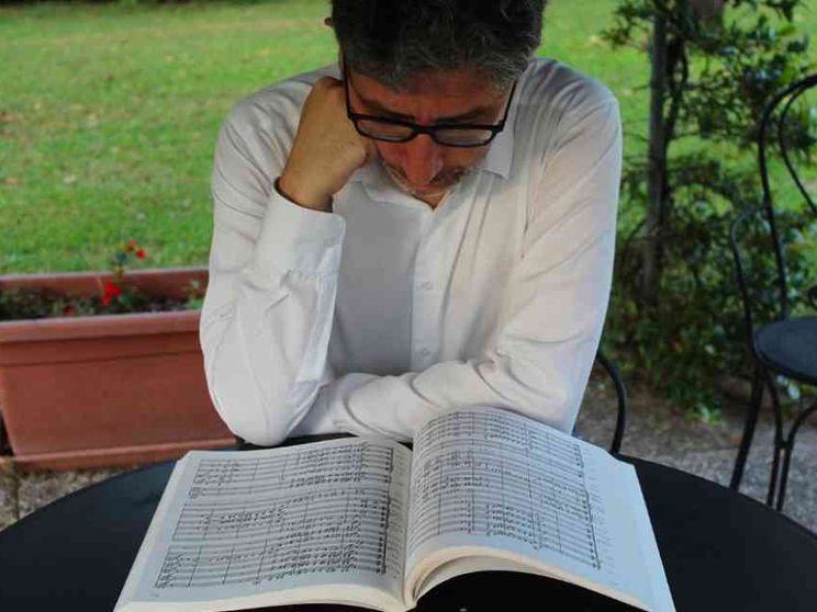 "Voci da Hebron": in un'opera lirica profetica il canto oltre la guerra