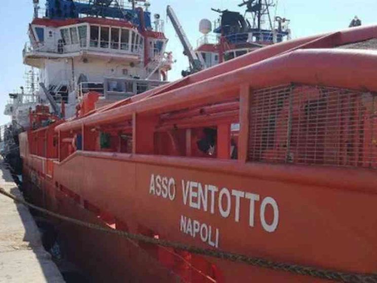 Cassazione: «La Libia non è un porto sicuro». Reato obbedire ai guardacoste