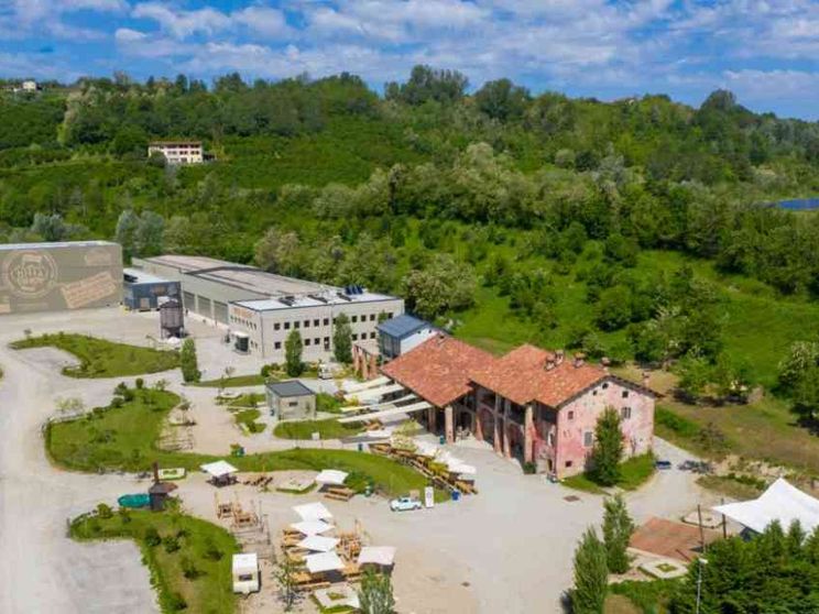 Baladin, una birra che racconta storie: «Vogliamo crescere con i nostri fan»