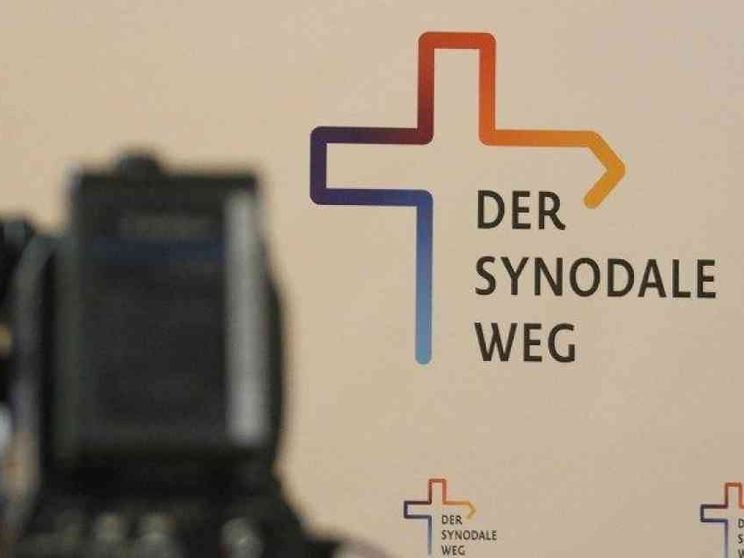 Parolin scrive ai vescovi di Germania. Fermato il comitato sinodale