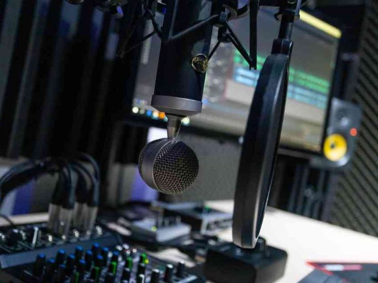 Podcast, 12 milioni di ascoltatori al mese. Ma il modello “pay” ancora non c'è