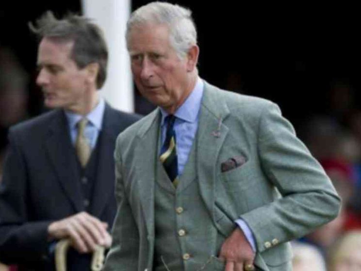 La «spina» scozzese punge re Carlo III