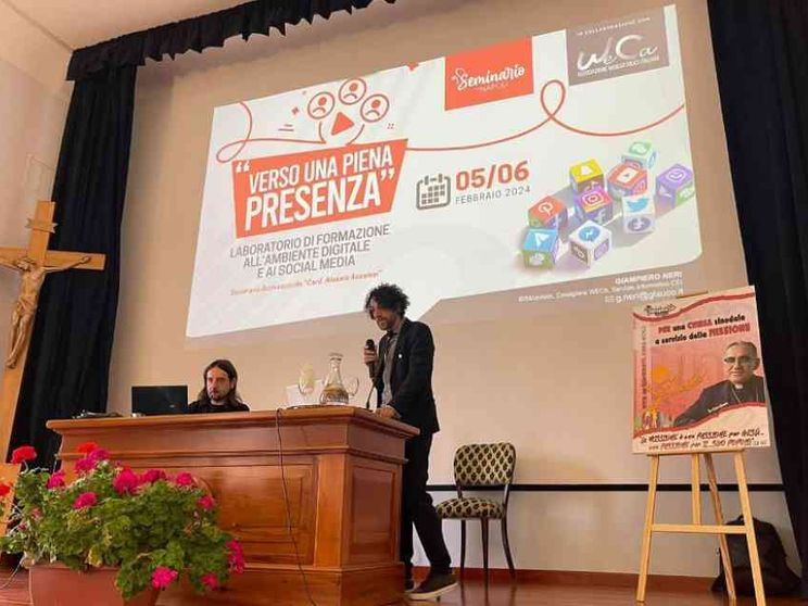 I futuri preti missionari digitali fra social, podcast e droni