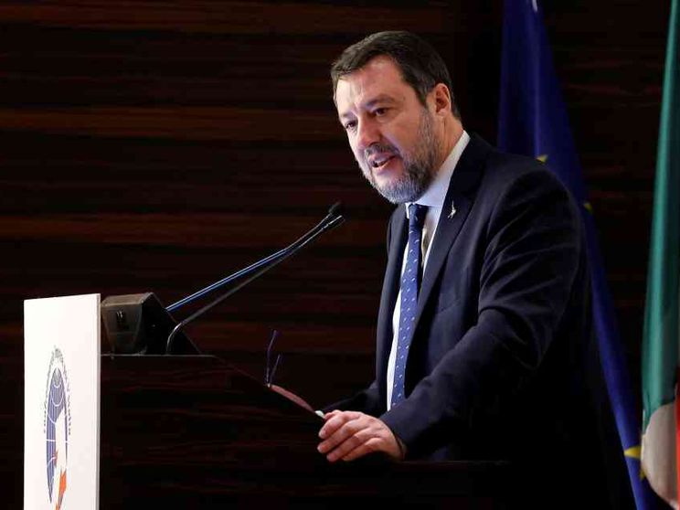 Lega isolata, bocciato l'emendamento. Meloni-Salvini, sale la tensione