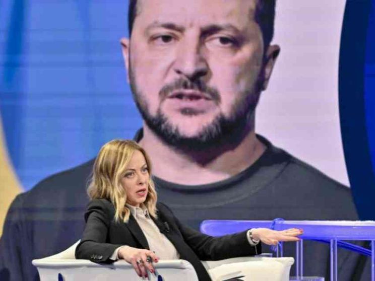 Meloni in prima linea sull'Ucraina presiede a Kiev il G7 con Zelensky