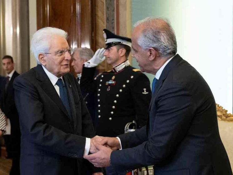 Dalle effigi bruciate ai manganelli, cambio di passo del Colle