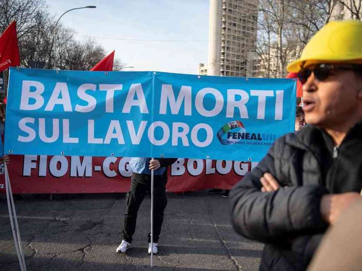 Pnrr, in arrivo la patente per la sicurezza dei cantieri. Cos'è e come funziona