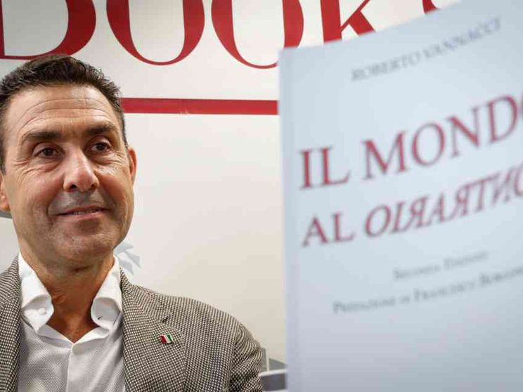 Oltre a peculato e truffa Vannacci indagato anche per odio razziale