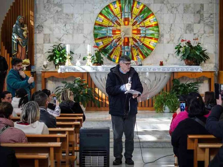 Vietato andare a Messa e all'oratorio. Patriciello: ordine del boss