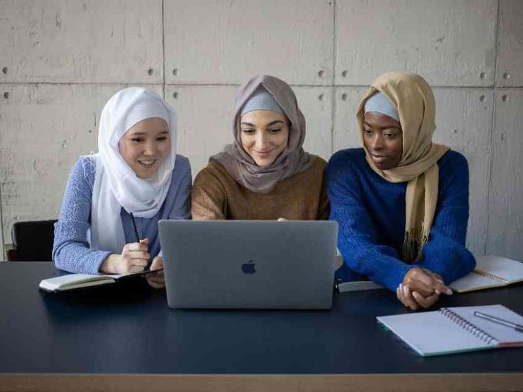 Velo e nudismo: non bisogna criticare, ma chiedere