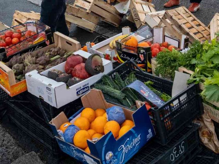 “Tenga il resto!”. A Roma un progetto per contrastare lo spreco di cibo