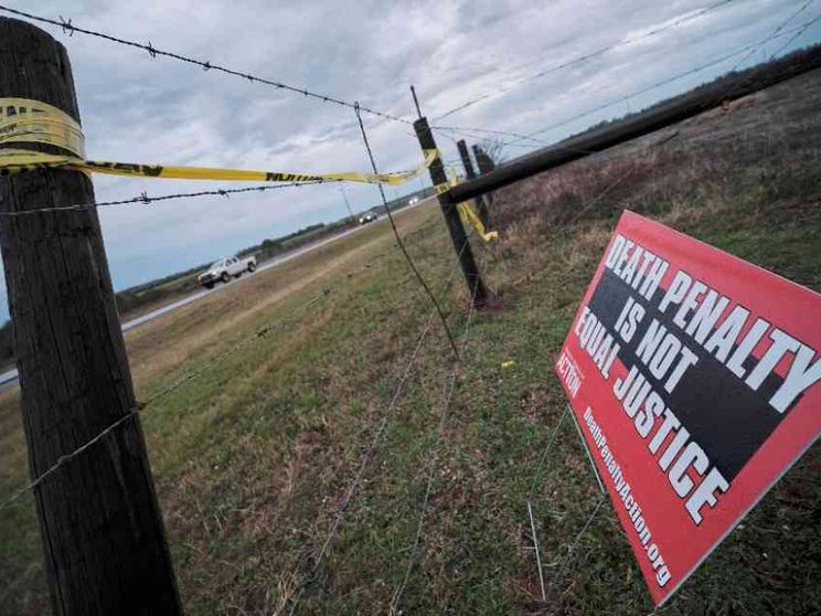 Dopo 8 tentativi il boia non trova la vena: stop in extremis a esecuzione in Idaho