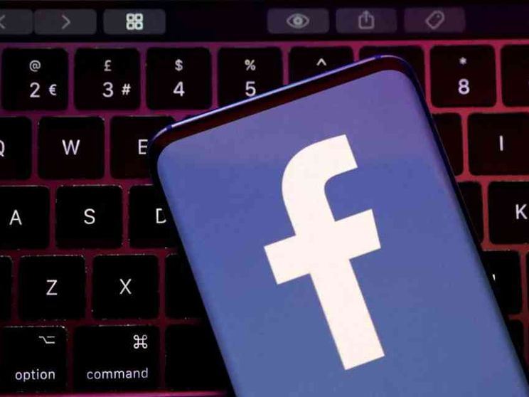 Facebook spegne le news: «Agli utenti le notizie non interessano»