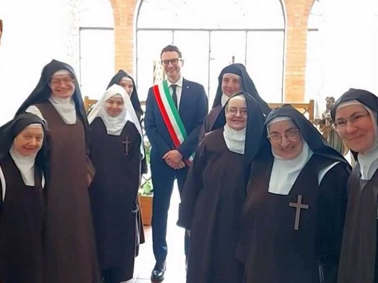 Parma in festa per la religiosa carmelitana centenaria