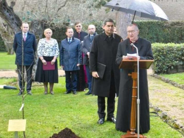 Un melo l'ultimo dono della famiglia polacca sterminata dai nazisti