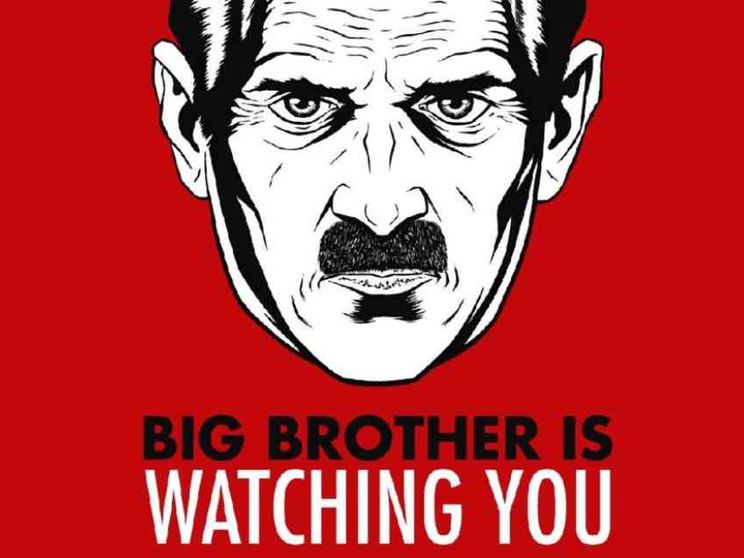 Putin con l'intelligenza artificiale corona il sogno del Grande Fratello