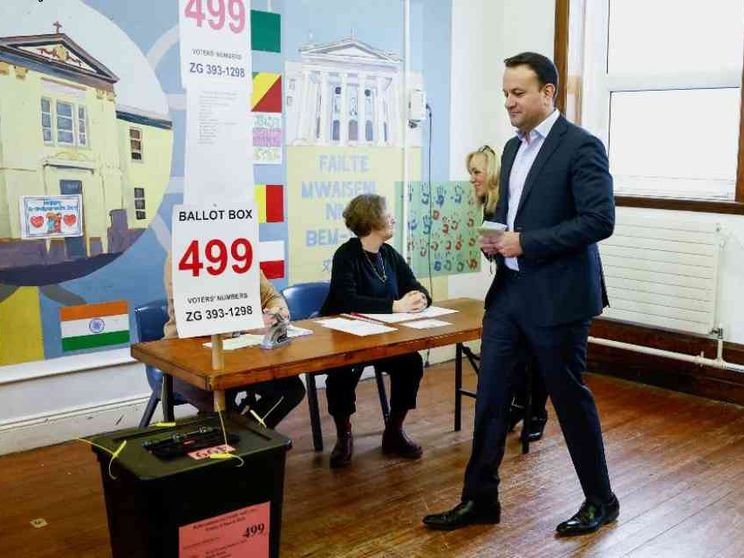 Doppio no al governo: bocciati i referendum irlandesi