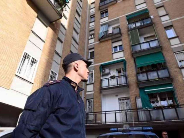 Incendio in casa, muoiono una mamma e i suoi 3 bimbi