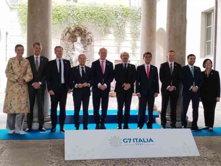 Il G7 chiede uno sviluppo etico per l'Intelligenza artificiale