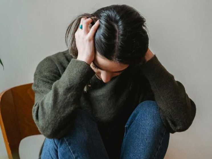 Solitudini, dipendenze, disagio: in crisi la salute mentale dei giovani