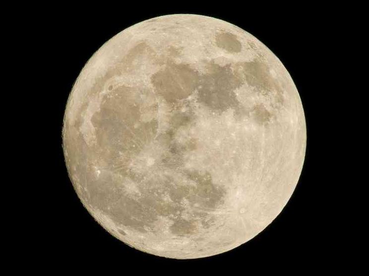 La prossima guerra mondiale scoppierà per conquistare la Luna?