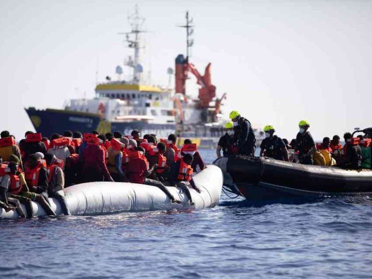 Il giudice libera la nave Ong Humanity 1: «Compromessa l'attività umanitaria»