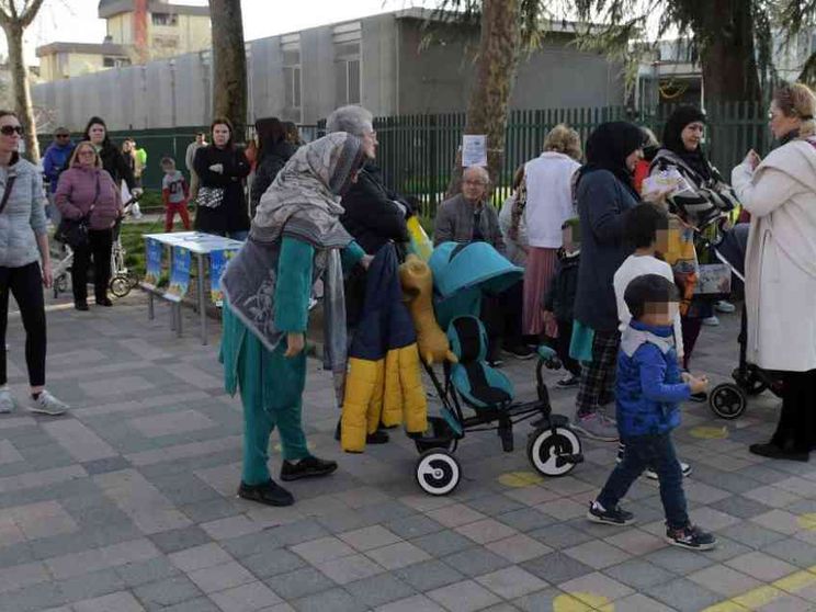 La scuola chiusa per Ramadan, le proteste e le «irregolarità»