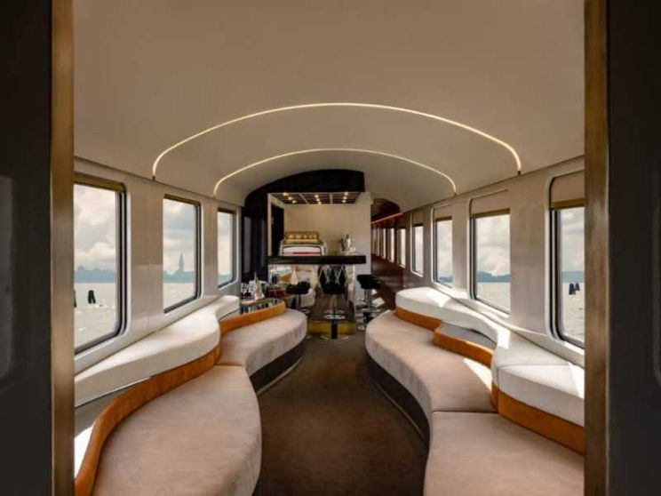 Arriva La Dolce Vita Orient Express: il lusso viaggia (lento) sui binari