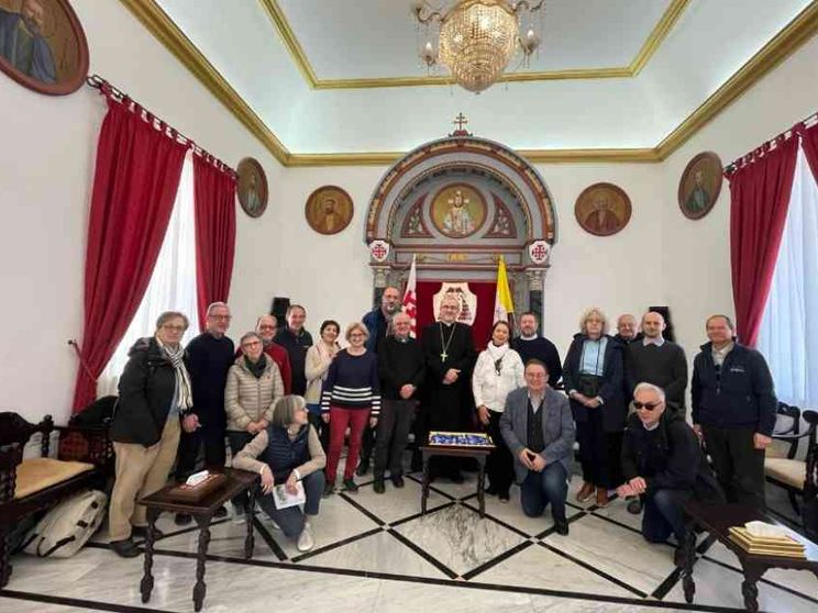 Coi pellegrini dell'Ambrosianeum a Gerusalemme: «Siamo qui per la pace»