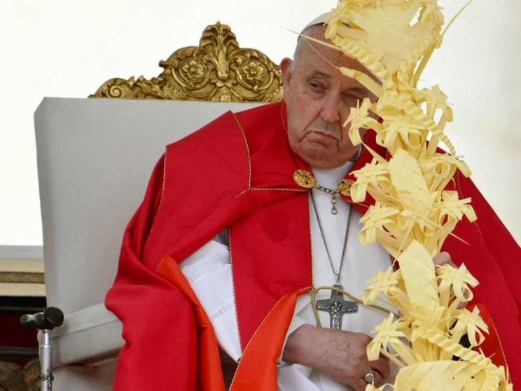 Il Papa: disumano l'attentato a Mosca. Affaticato, non pronuncia l'omelia