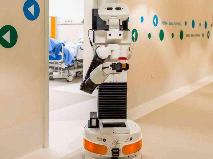 Esoscheletri, protesi, realtà aumentata: la robotica su misura del paziente