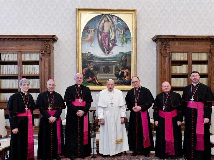 Francesco ai vescovi dell’Umbria: vicini ai giovani e ai preti