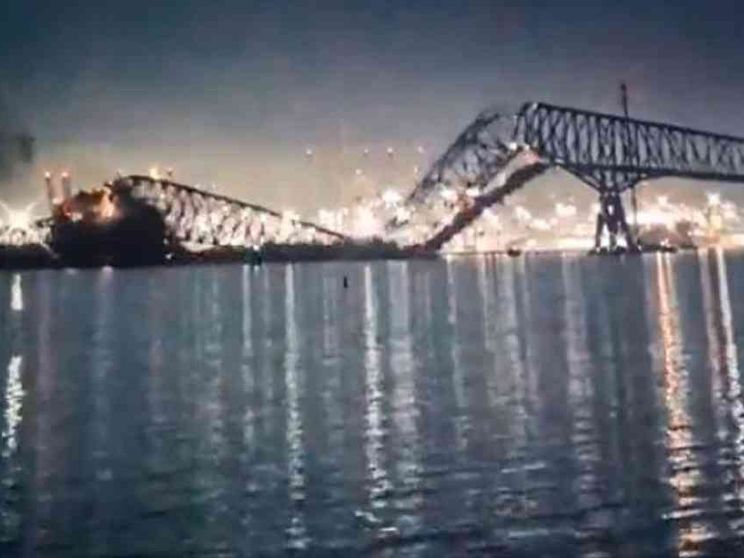 La nave, l'urto contro il pilone, il crollo del ponte: cosa è successo a Baltimora