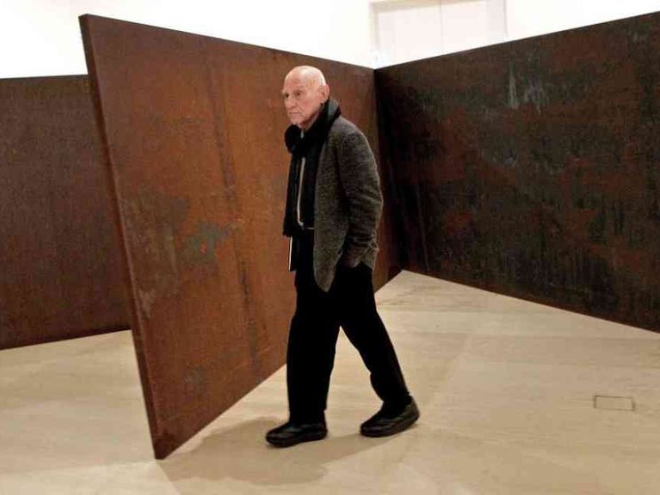 Addio a Richard Serra, maestro del minimalismo