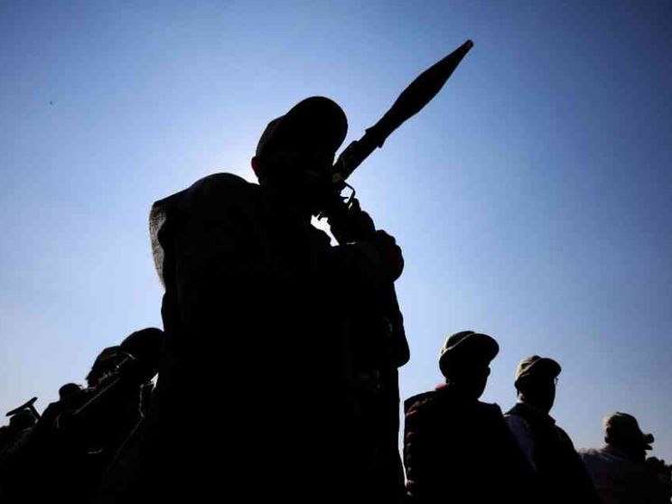 Nello Yemen che fa fuoco sulle navi ci sono voci per la pace e il dialogo