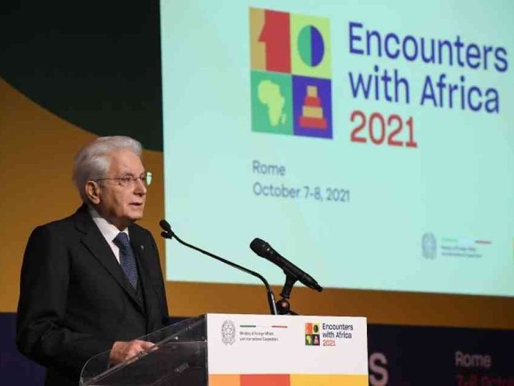 Mattarella in Costa D'Avorio e Ghana in visita al «modello Italia»