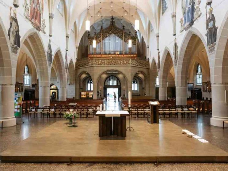 La prima Pasqua di Delphine, da teologa protestante a cattolica