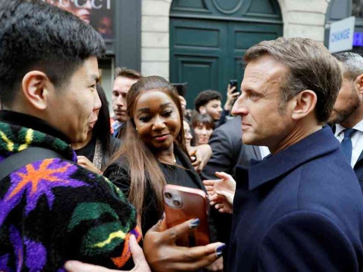 La Francia fa i conti ancora con il branco: picchiato a morte un 15enne