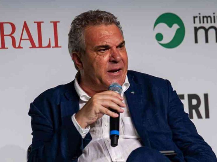 Sbarra: «Una stagione nuova lavoro-imprese. Cgil, basta feticci ideologici»