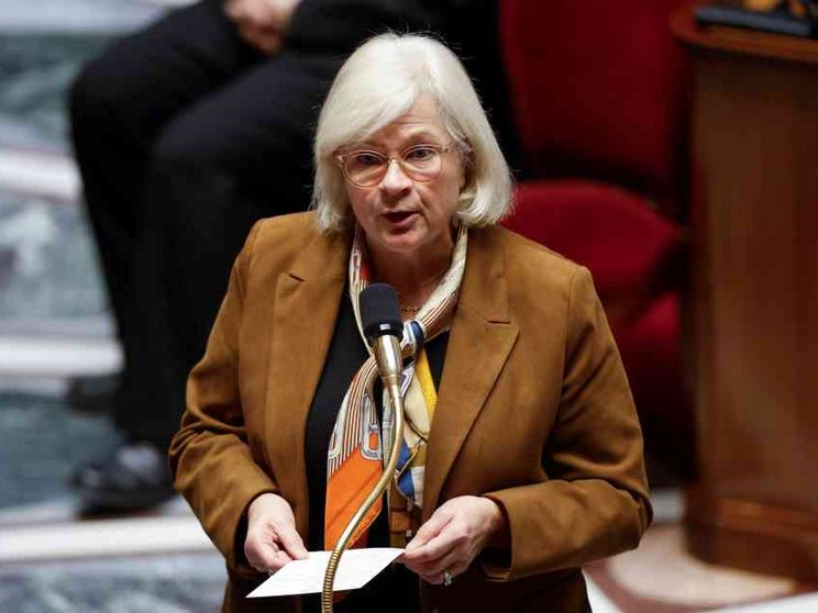 Cure palliative carenti, la Francia corre ai ripari