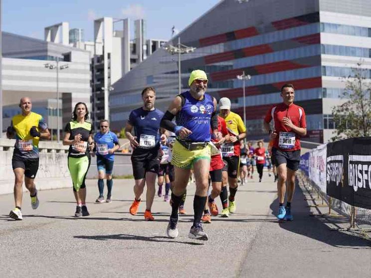 Con Avvenire la Maratona diventa solidale