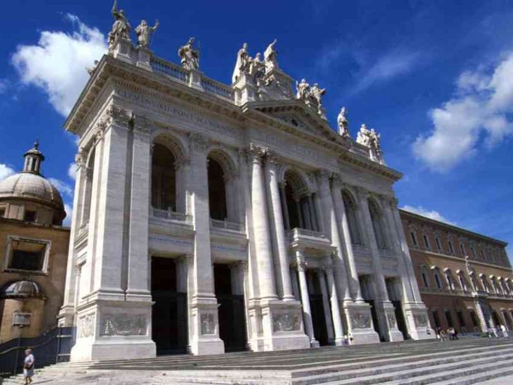 Il Papa ai vescovi ausiliari di Roma: tempo per discernere sul nuovo vicario