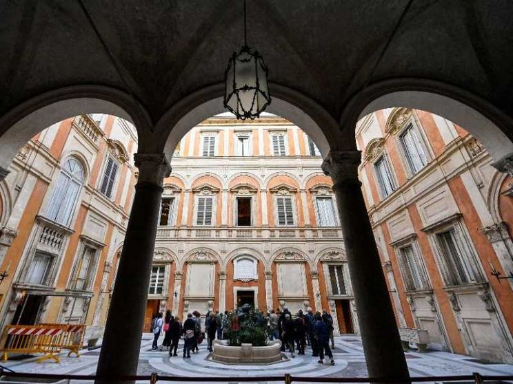 In Senato 5 disegni di legge, le audizioni. E posizioni ancora lontane