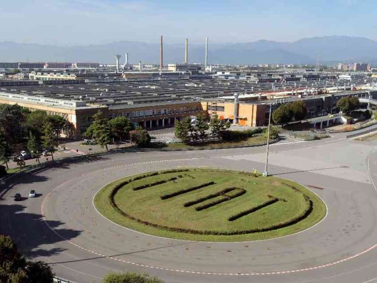 Mirafiori, tutto e (ancora) niente. Alla maxi fabbrica serve un'idea