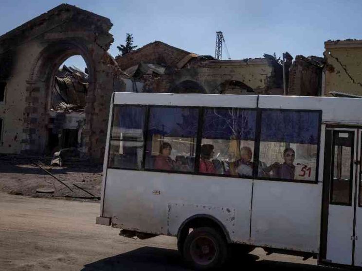 In Svizzera il vertice di pace senza Mosca. E Zelensky invita Trump a Kiev