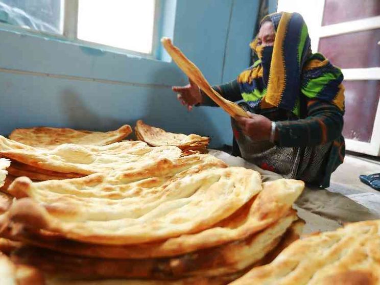 In Afghanistan il pane delle donne che fa rinascere le comunità