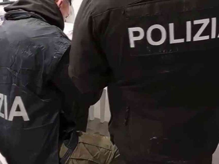 Sindaci e assessori in trincea, una minaccia ogni 28 ore