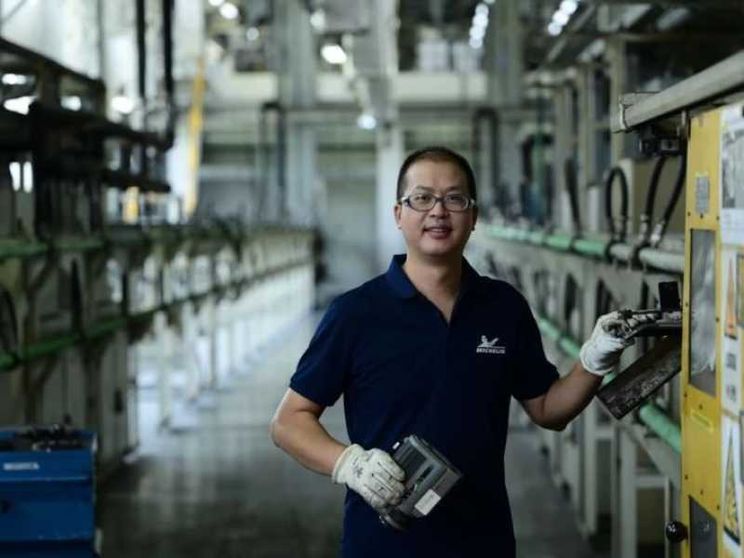 Michelin va oltre il salario minimo: stipendi «dignitosi» in tutto il mondo