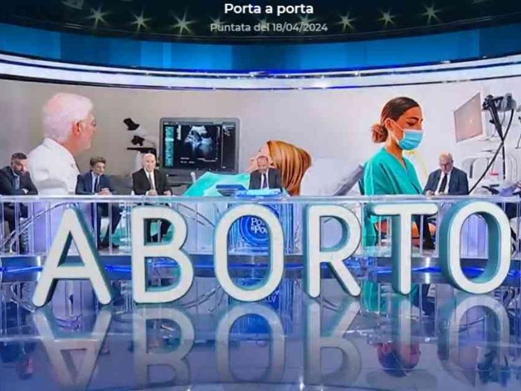 L'autogol di "Porta a Porta": si parla di aborto. Con 7 uomini e 0 donne